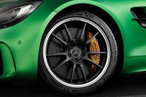 مرسدس AMG GTR قدرت بیشتر و کاهش وزن