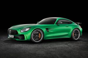 مرسدس AMG GTR قدرت بیشتر و کاهش وزن